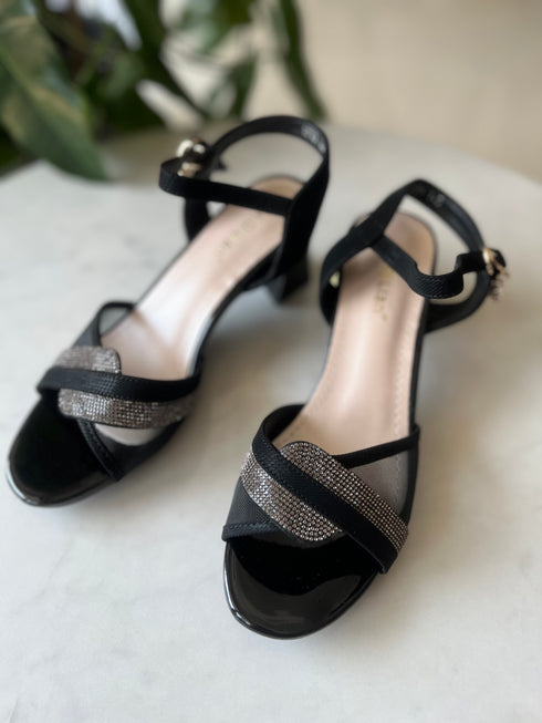 Rhinestone Embedded Open Toe Buckle Straps